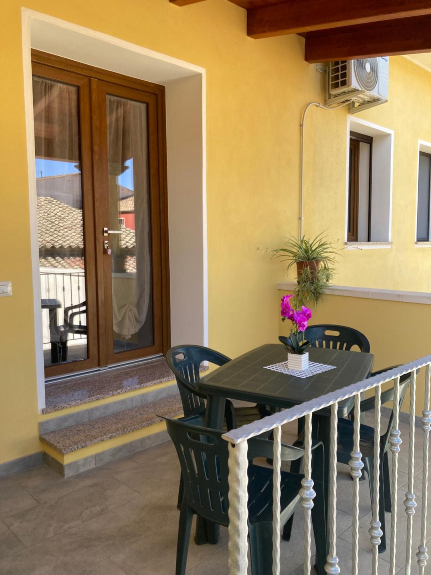 Casa Vacanze Il Giardino Villamassargia Esterno foto